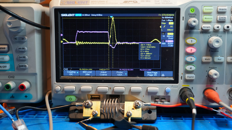 Обратный ток к источнику питяния.